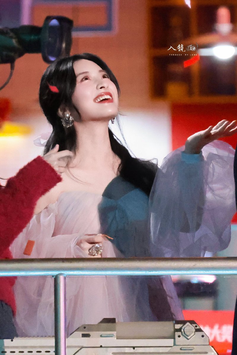 ShenYue_TH's tweet image. Happy New Year 2026 🌙
Let's go further together. 
#ShenYue #เสิ่นเยว่ #沈月