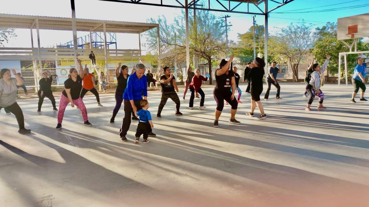 🟠 Más de 3 mil personas participaron en los cursos gratuitos que realiza <a href="/HermosilloGob/">Gobierno de Hermosillo</a> en Centros Hábitat <a href="/PCiudadanaHMO/">Dirección de Participación Ciudadana HMO</a> 

➡️ centralinformativa.tv/?p=106795