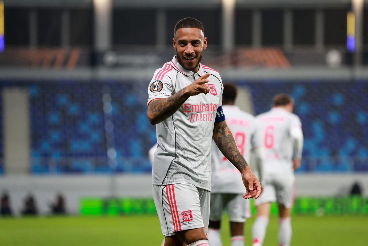 GonesArea's tweet image. 𝗧𝗢𝗟𝗜𝗦𝗦𝗢 𝗣𝗔𝗥𝗠𝗜 𝗟𝗘𝗦 𝗠𝗜𝗟𝗜𝗘𝗨𝗫 𝗤𝗨𝗜 𝗠𝗔𝗥𝗤𝗨𝗘𝗡𝗧 𝗟𝗘 𝗣𝗟𝗨𝗦 𝗘𝗡 𝗘𝗨𝗥𝗢𝗣𝗘 ! 🎯

Les statistiques folles de Corentin Tolisso 📊

- Top 1% des milieux de terrain qui marquent le plus de buts en Europe

- Top 1% en buts attendus et en tirs cadrés 

-Top…