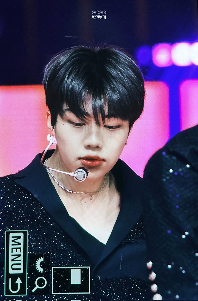 251231 MBC가요대제전 박건욱

아니... 저기요..
왜... 귀여우신거죠...?
#박건욱 #ZEROBASEONE #ZB1  #제베원 #제로베이스원 #가요대제전 #MBC가요대제전