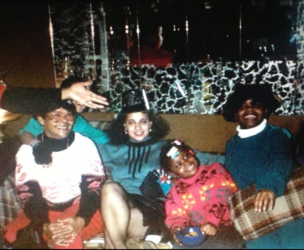 Happy bday to the biggest Momma! 👑