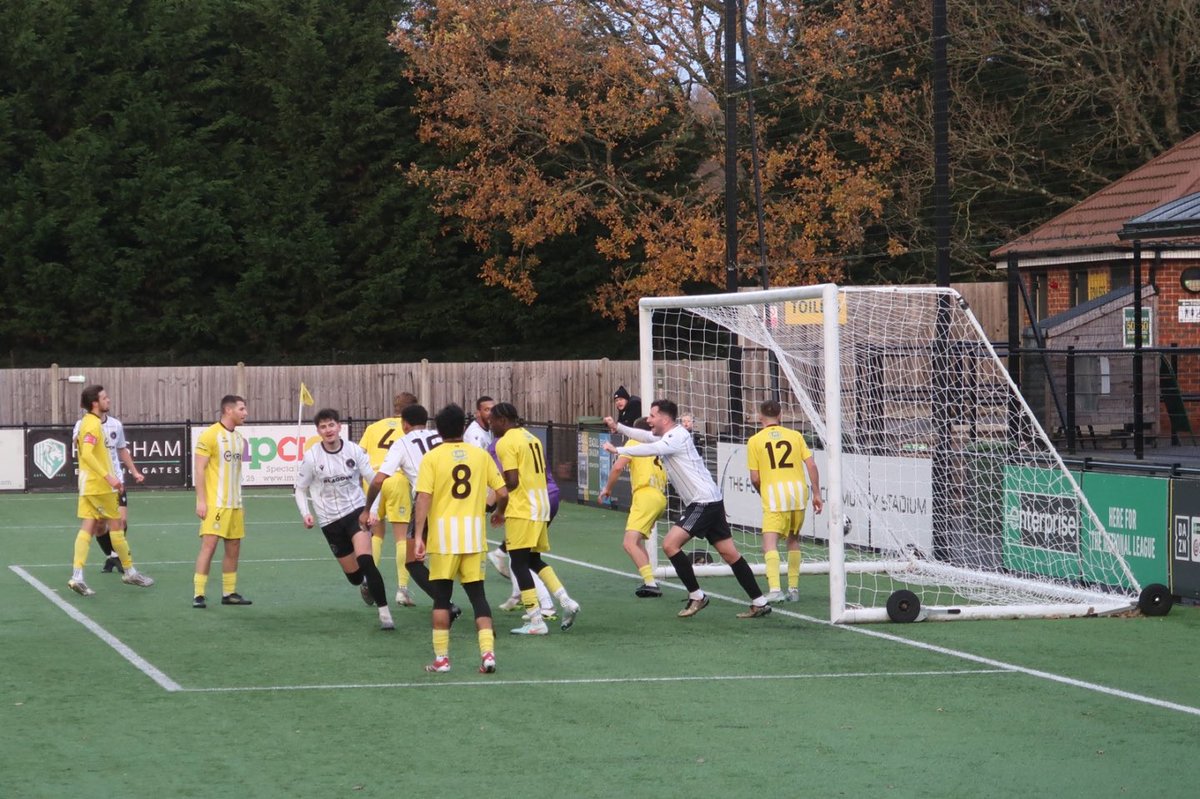 Godalming Town FC tweet media