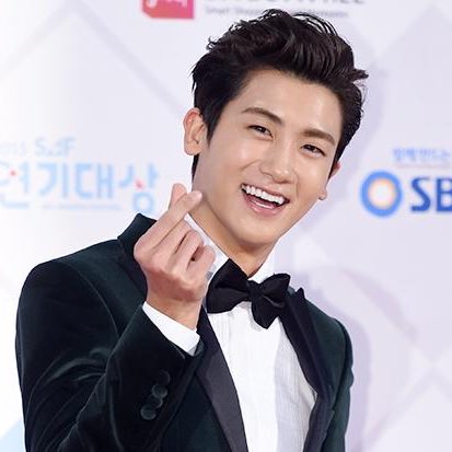mmung1116's tweet photo. .                  2015                                      2025 https://t.co/lZKkqeYoEG