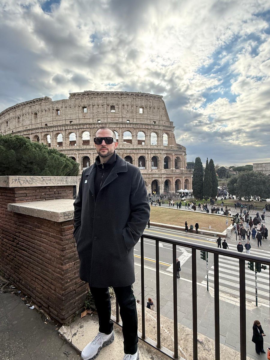 Nick Selken tweet media