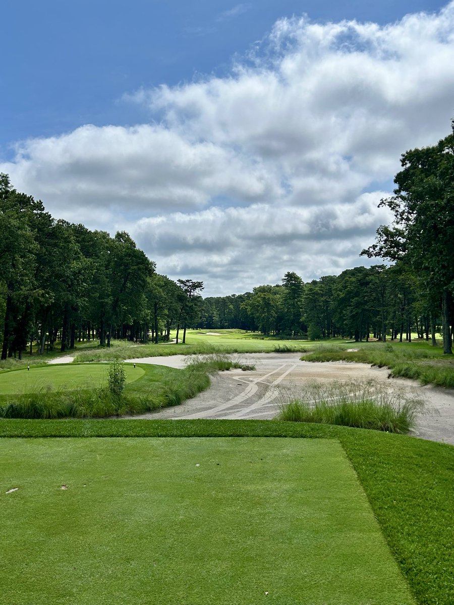 pushdraws's tweet image. I try to stay off my phone during rounds, so this will do!