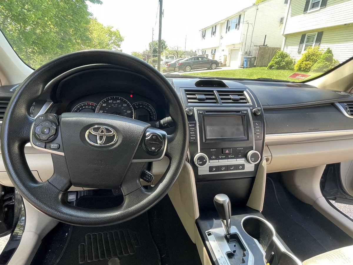 SirChucho's tweet image. 2012 Toyota Camry for Sale $3k