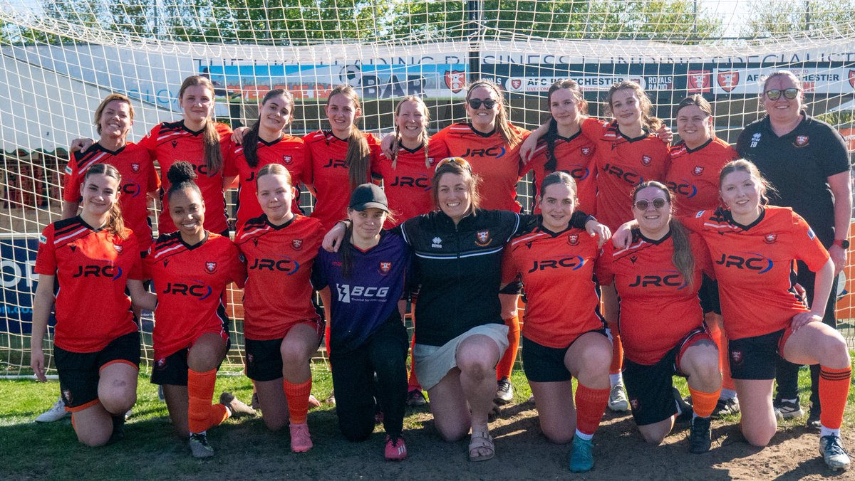2025. What a year for AFC Portchester Ladies 🧡

🏆 Firsts: Record attendance, FA Cup third round proper, PDFA finalists
🏆 Reserves: Div 2 champs, PDFA Trophy, unbeaten
🏆 Devs: Div 6 champs

Bring on 2026 🧡