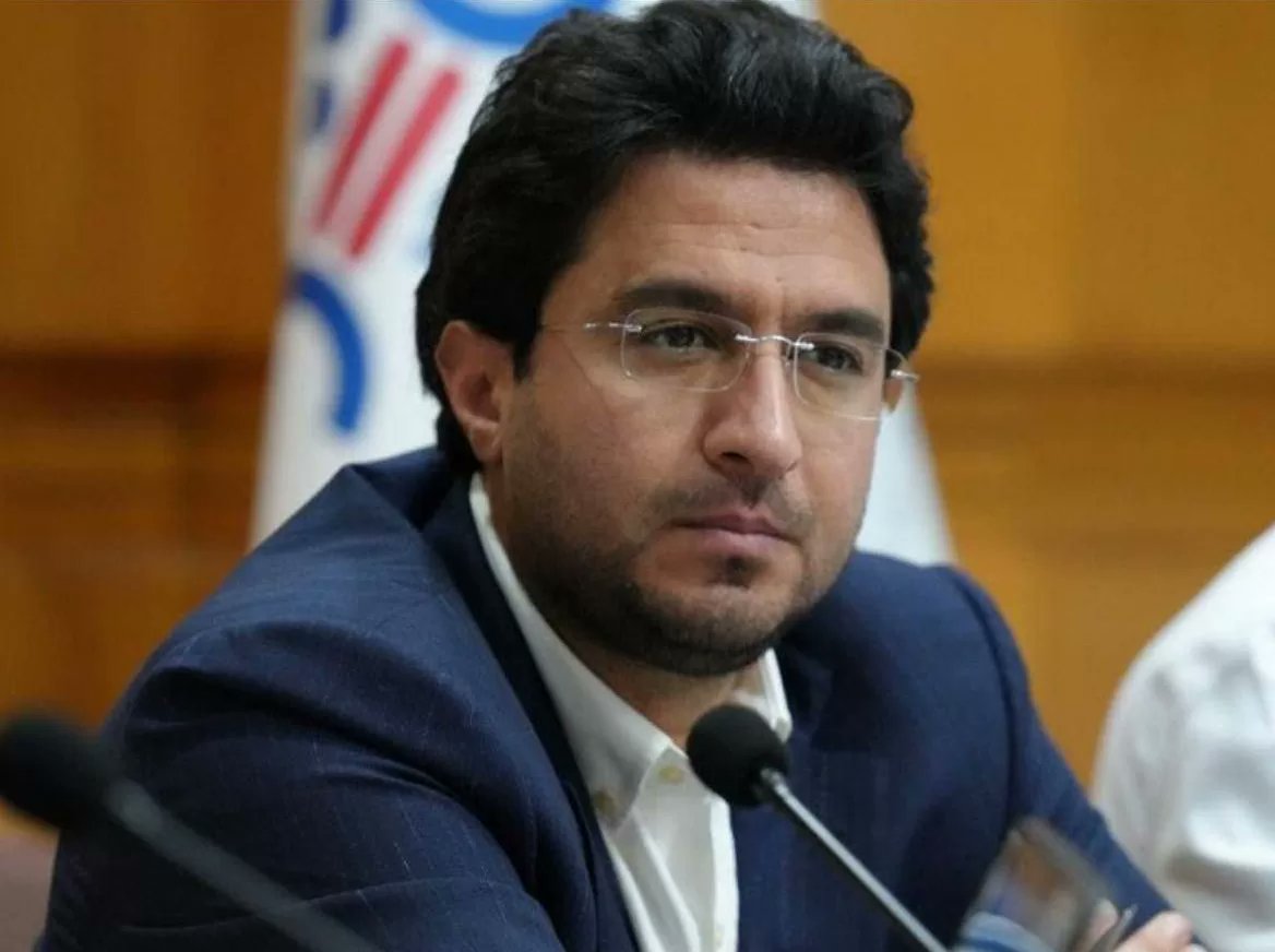 داریوش معمار tweet media