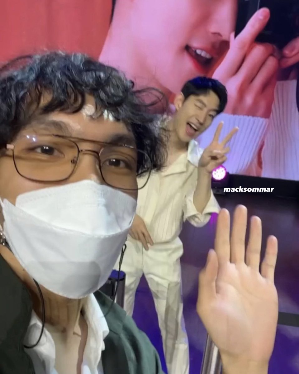 dan tweet media