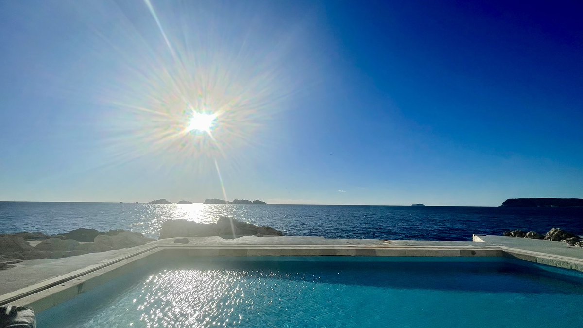 kegnatz's tweet image. "... on je vozio pezejca, a njemu je stari dobio Fiat Brava na Sedmoj noći..." 24/31... zadnji 2025 #thanksdad pozdrav lajni ✌️🇭🇷