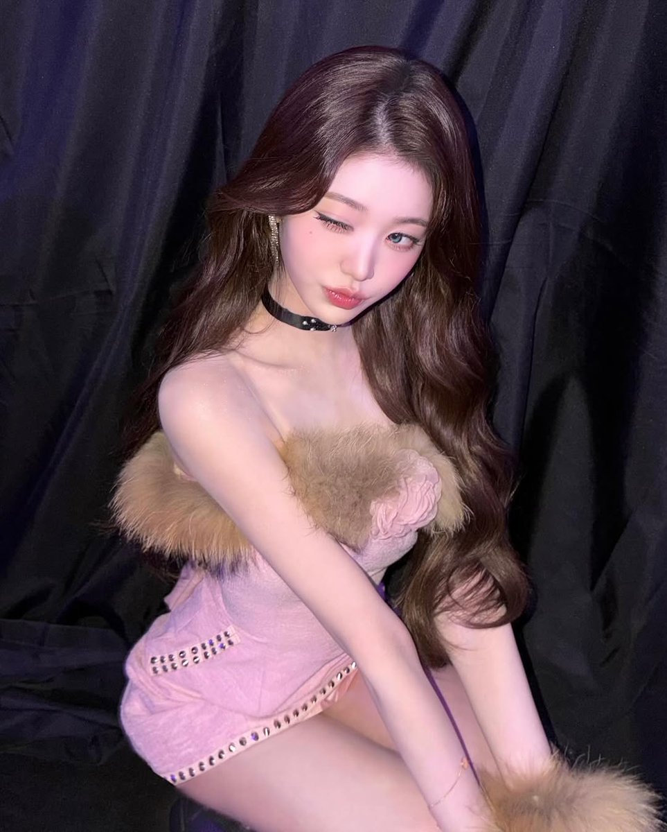 장원영 SNS 이미지