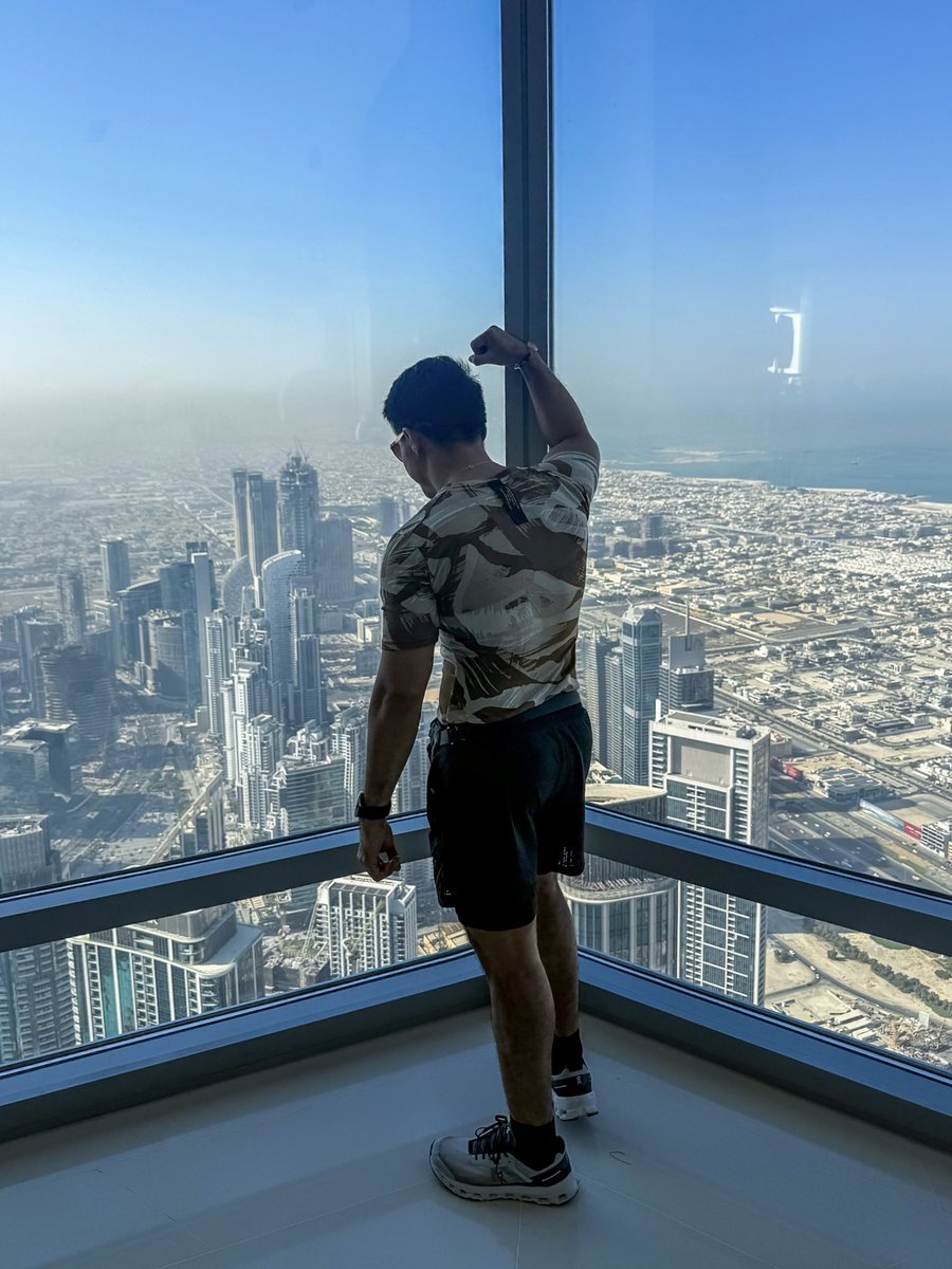 jaycee_domincel's tweet image. Grateful for the lessons of 2025. Moving forward with purpose. Happy New Year. 🎉🎊🍾