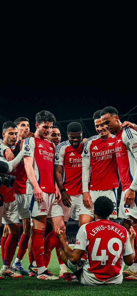 <a href="/Trillion_Re/">Sir ReBirth</a> Up the Gunners 🔥🔥