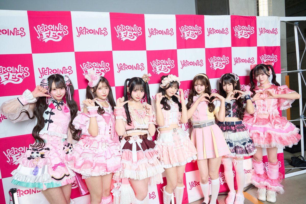 のんふぃく あいこる こるね Tシャツ のんふぃく！ こるね 推しイラストTシャツ - メルカリ