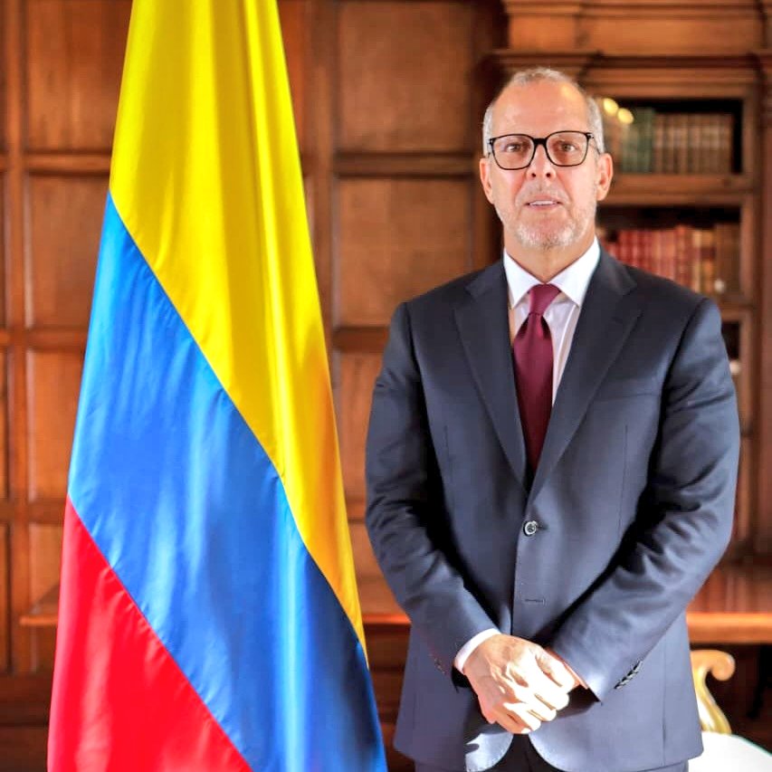 pastor Alfredo saade tweet media