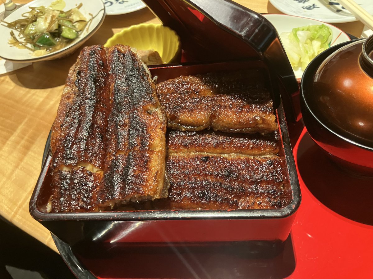 コミケの手伝いの報酬はこちらです
