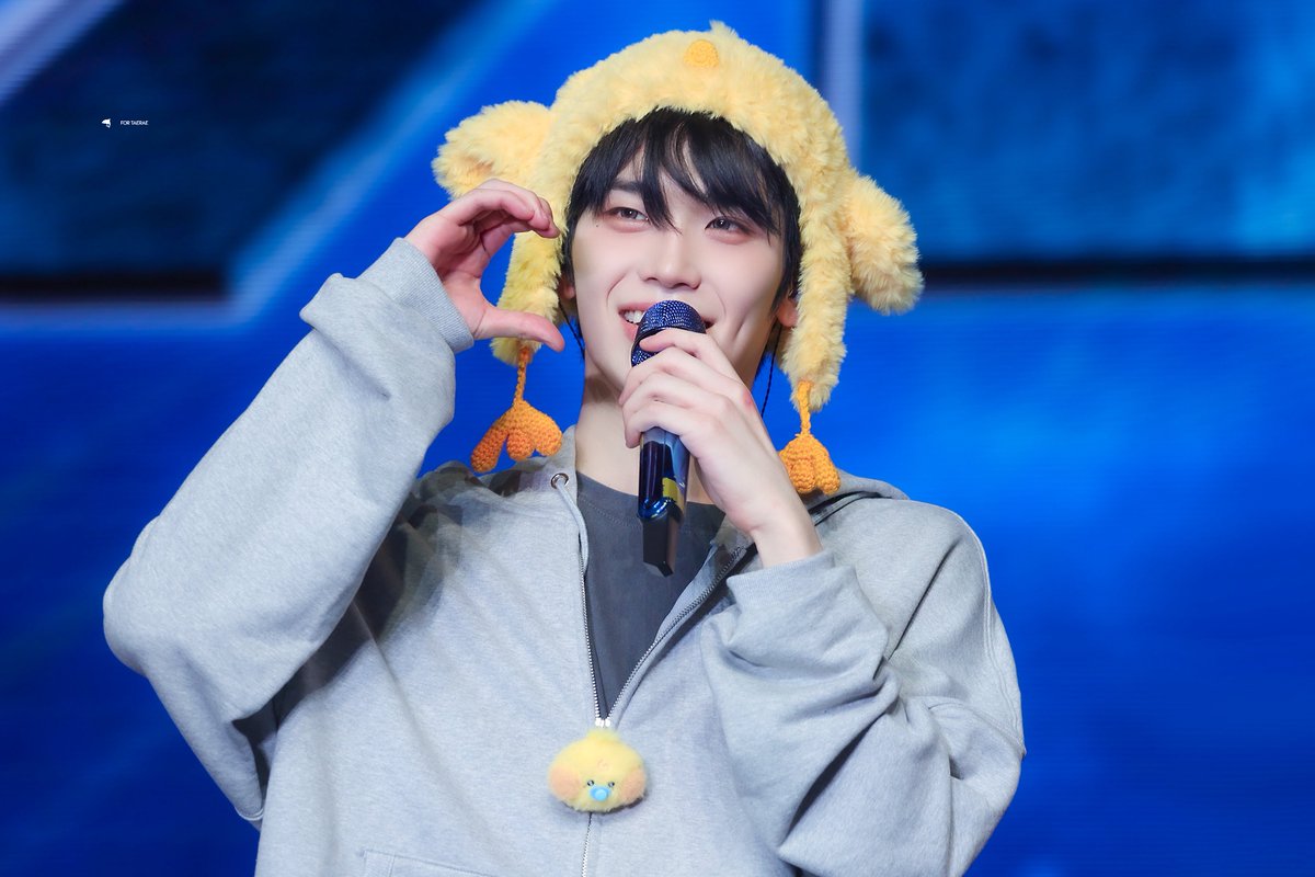 O2_I4_'s tweet image. 2026년도 함께 행복하자🩵🐥
#김태래