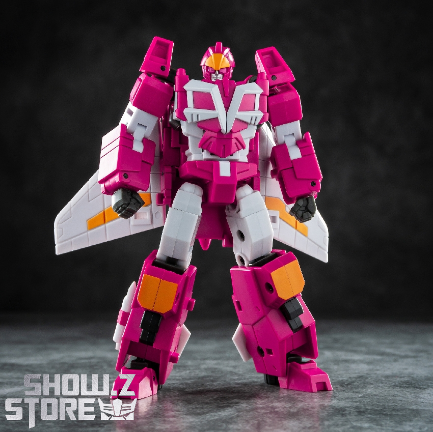 ShowZStore's tweet photo. [Coming Soon] IronFactory EX-66 Guyhawk
$49.99
https://t.co/p1hoBteOJx

#IronFactory #EX66 #IFEX #IFEX66 #IF #Guyhawk
#actionfigure #transformer #modelkit #showzstore #Showzdailyreport https://t.co/pCWK7KnamA