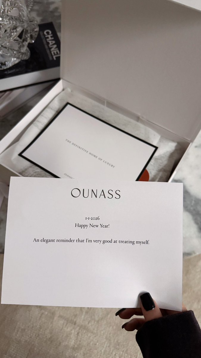 Starting the year by spoiling the person who deserves it the most… me 🤍