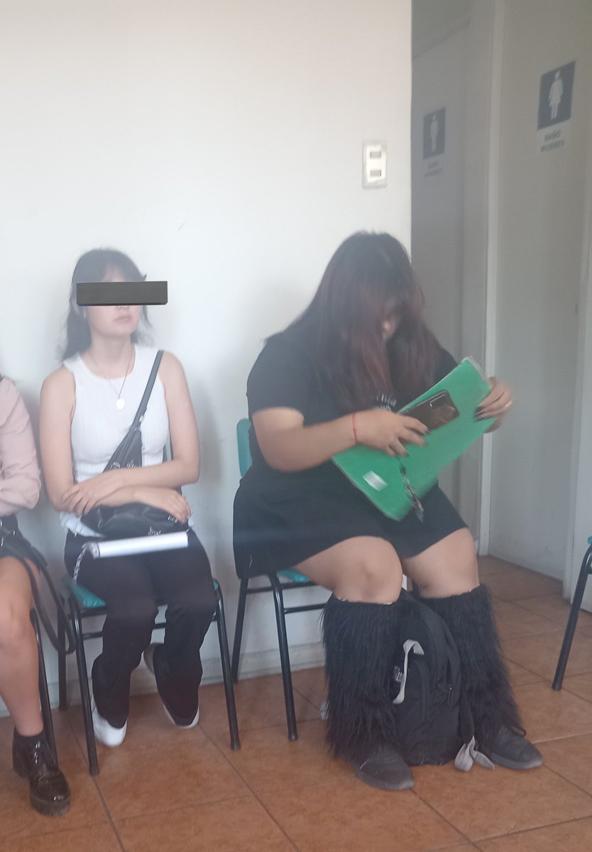 ed_mimii's tweet image. I would just kill myself