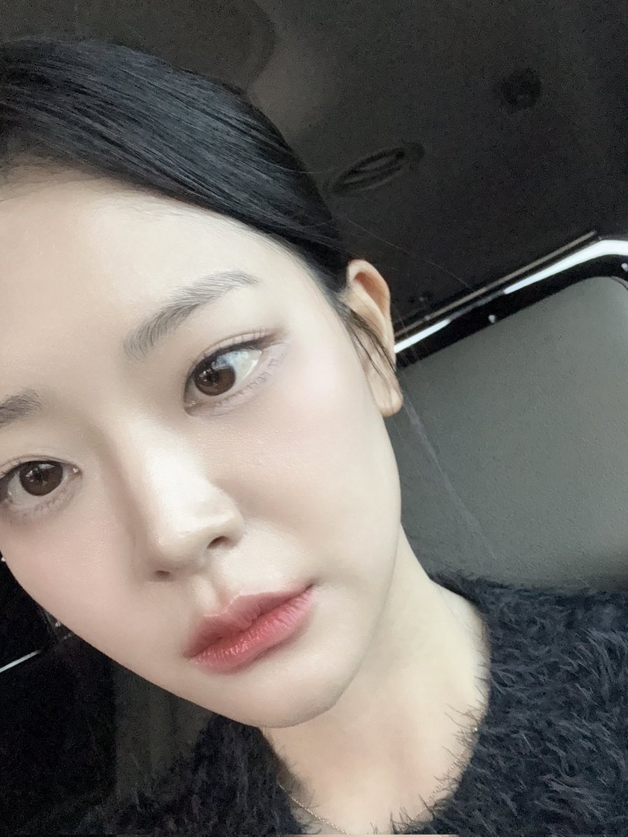 [251231] 💛🫧

💭 Always sending lots of love to our Bingsu!

#정수빈 #chungsubin #subin