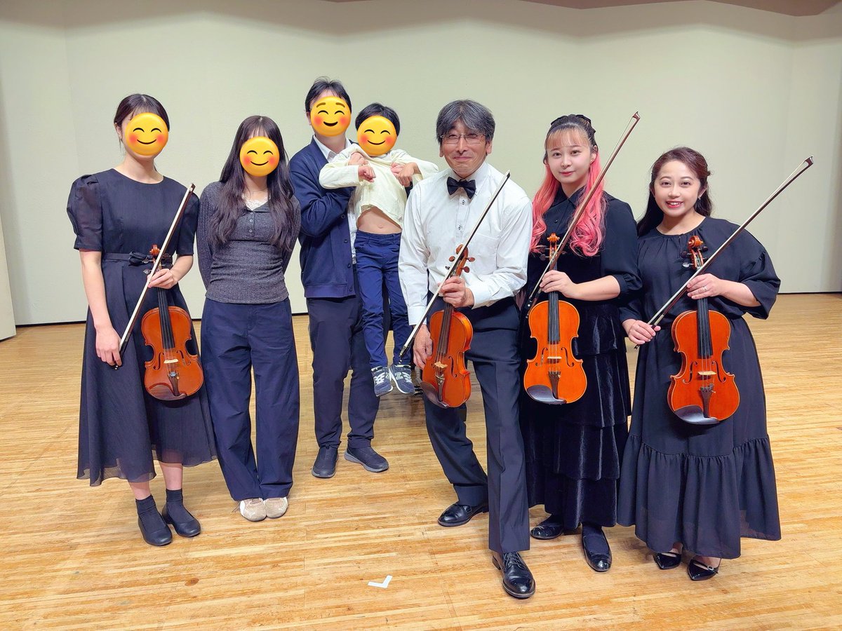 2025年
福岡↔︎東京を行き来しながら
色々なお仕事をさせて頂きました。

今まで避けていた仕事をやってみたら
楽しいかも！と思えて。。
来年も新しい輪が広がりますように✨

来年もよろしくお願いします🩷