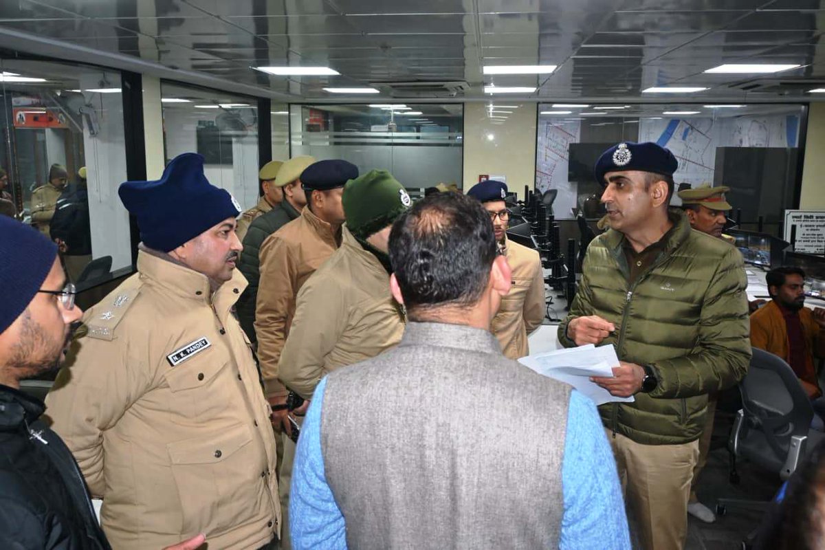 POLICE COMMISSIONERATE PRAYAGRAJ tweet media