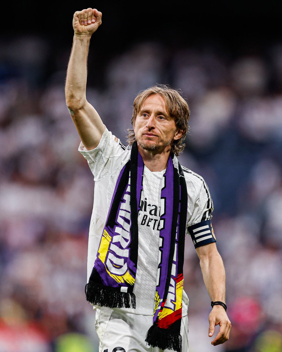MadridXtra's tweet photo. 🚨 Luka Modrić: “I was 100% convinced I'd retire at Real Madrid, but sometimes, life is unpredictable.” https://t.co/EmyOo0Wz1v