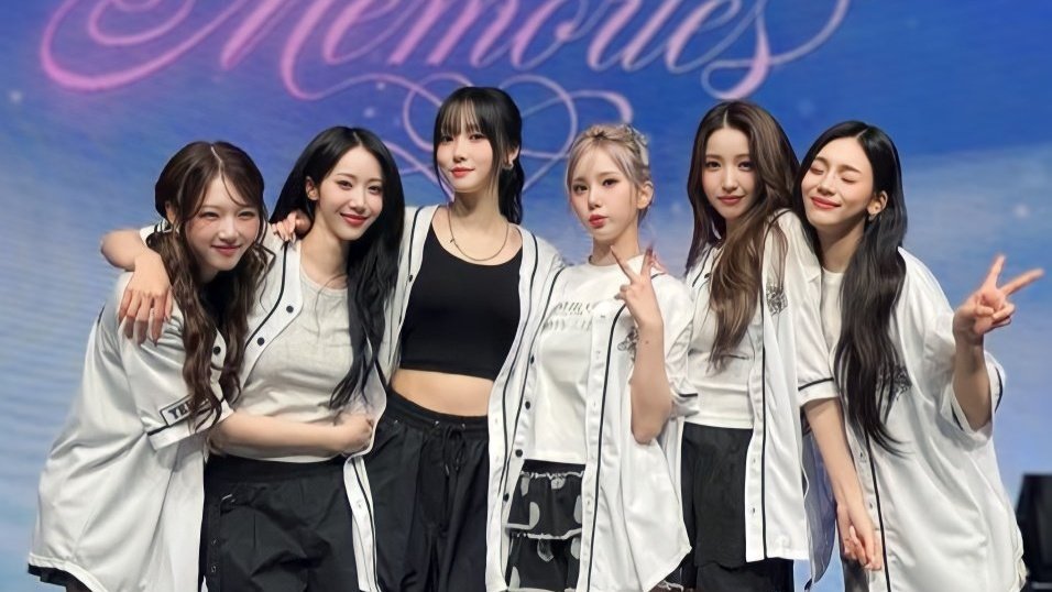 fallinlight_16's tweet photo. Thanks @GFRDofficial for the 2025 reunion ❤️ https://t.co/w8cardaTTd
