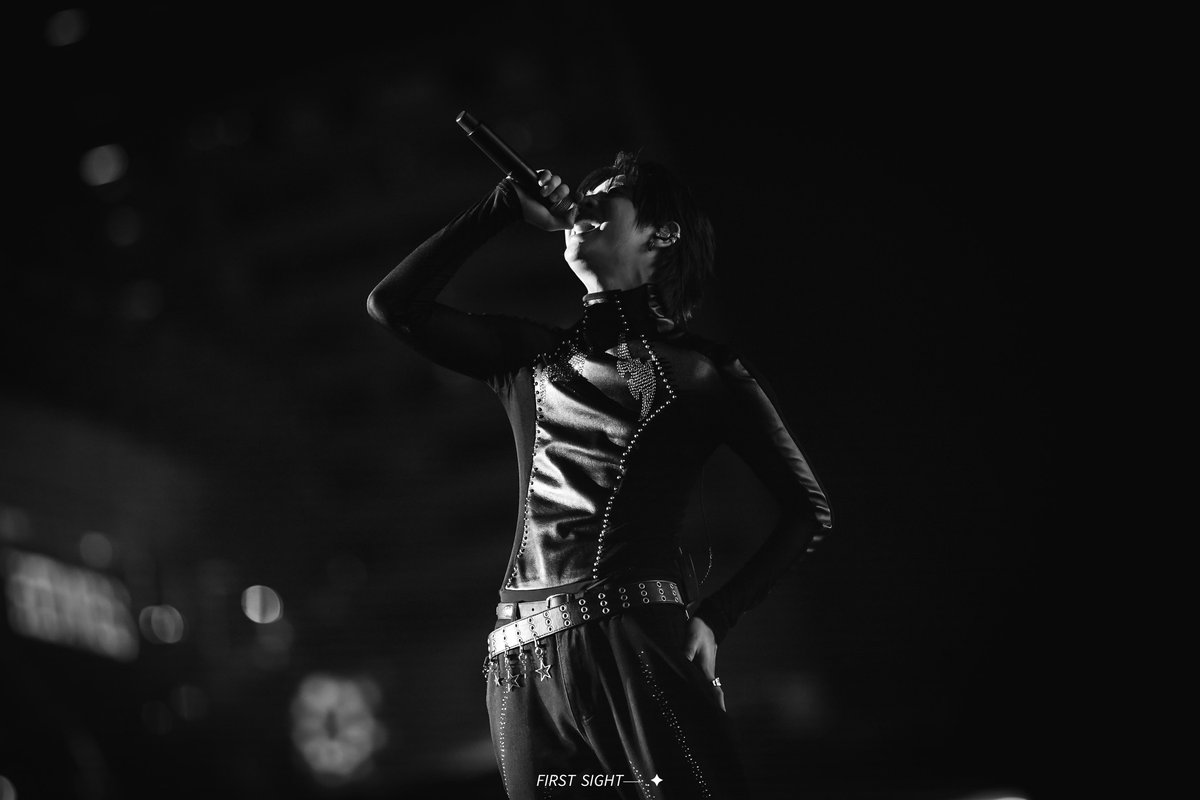 firstsight_2000's tweet image. it’s time to shine ✨🪽

TLEFIRSTONE COUNTDOWN ICONSIAM 
#TLEFIRSTONExICONSIAM 
#CountdownatICONSIAM