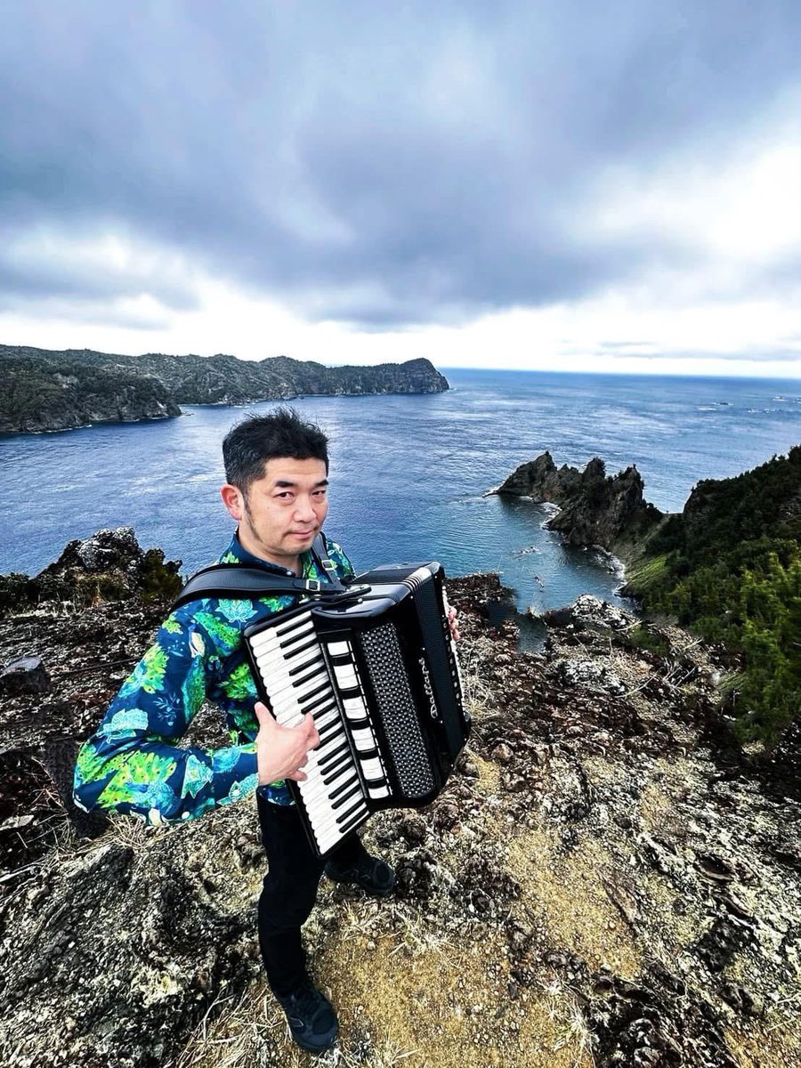 田ノ岡三郎🪗旅するaccordion Saburo Tanooka (@saburotter) / Posts / X