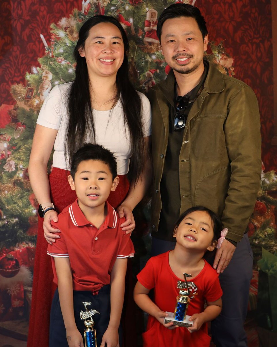 JFmusicAcademy's tweet image. Support means everything! Thank you to the family &amp;amp; friends who came to see our stars! Wishing you all a Happy New Year!💫 🎉 
#pianolesson #violinlesson #voicelesson #guitarlessons #drumlesson #musiclessonsforkids #monroviamusic #monroviamusicschool #musiclessonsmonrovia