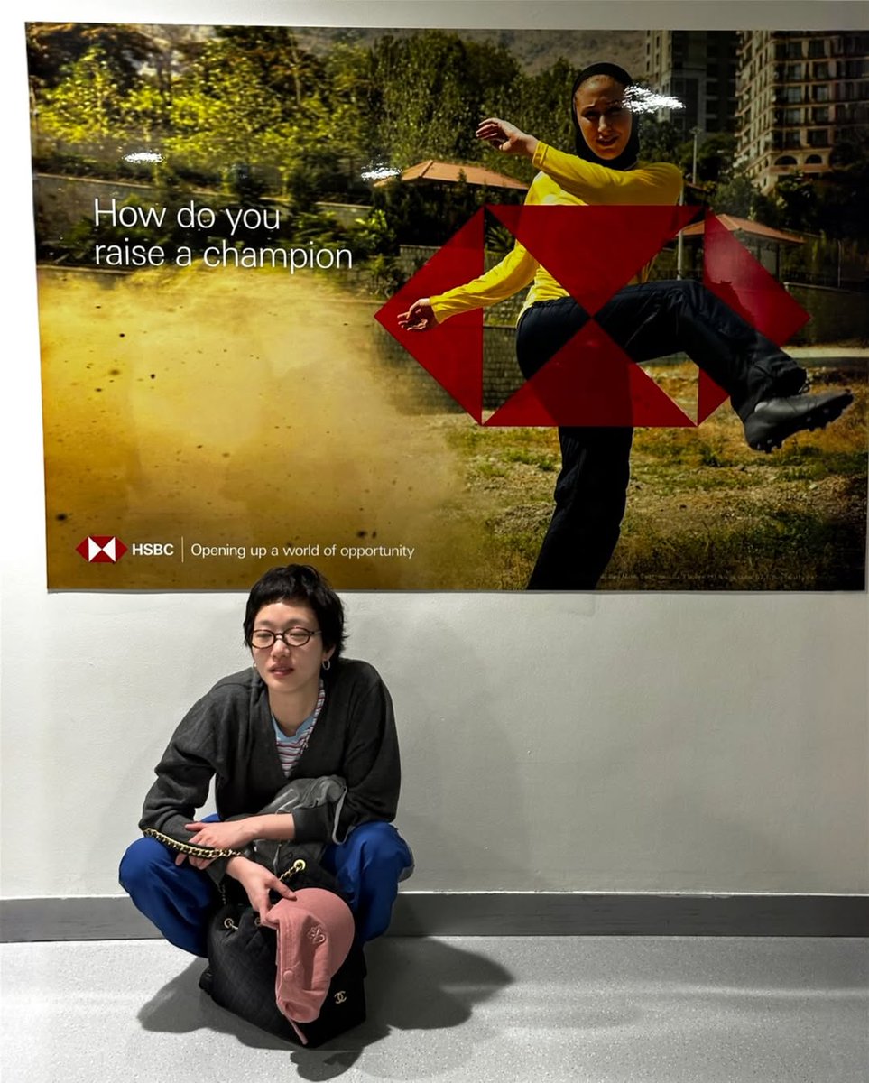 I just adore her so much my ggonie 🥹 Let's be happy in 2026 as well!