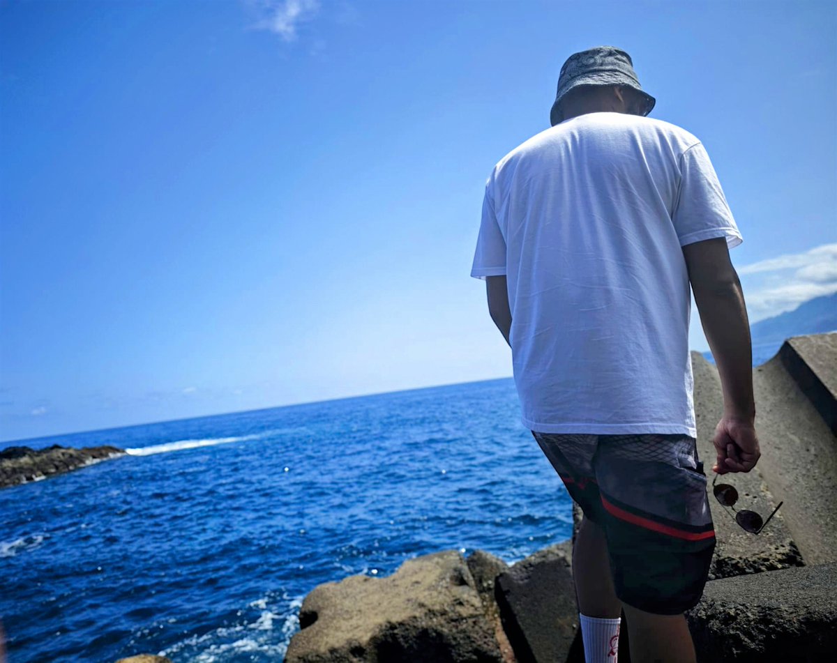 Monokotsoai ha o butsoe ka ho ea ka litakatso tsa Tshoene... Tsohle ka nako ea tsona.

Le se khaoleng hantle. Katleho selemong sa 2026 🎉🥂

Khabo e kholo 🦍