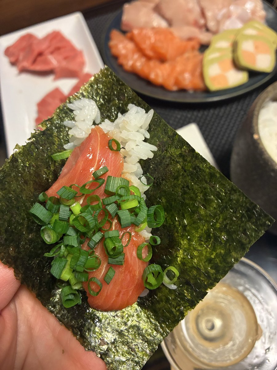 kanadeseto's tweet photo. 2025年は暮れ2026年へ
大晦日はいつも美味しい https://t.co/J4xNZ3uy3k
