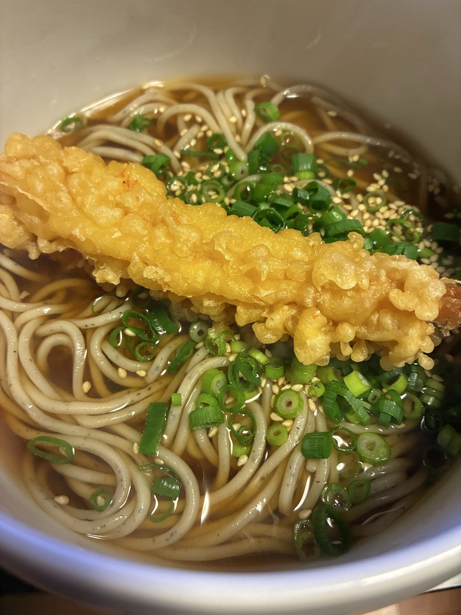 kanadeseto's tweet photo. 2025年は暮れ2026年へ
大晦日はいつも美味しい https://t.co/J4xNZ3uy3k
