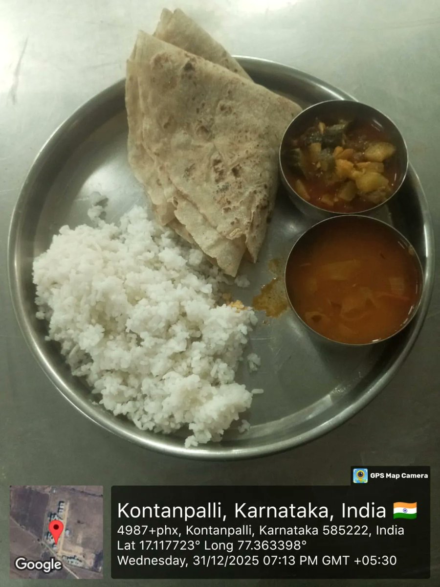 Adki505's tweet photo. Dinner  #SocialAudit_SWDMeals #SocialWelfare_Karnataka https://t.co/xJuvvusYKb