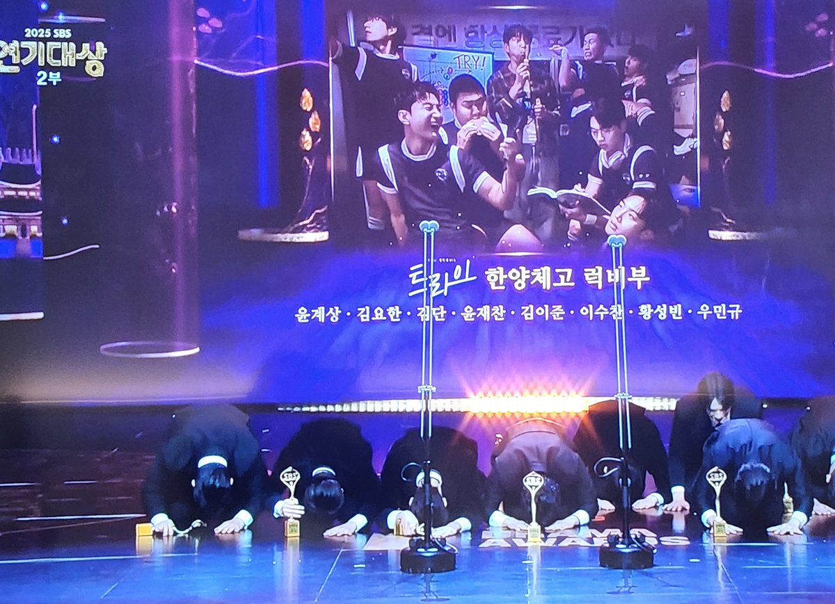 요요랑 tweet media