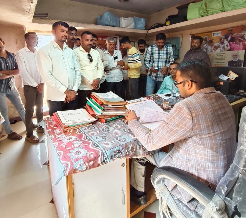 Collector & District Magistrate Bhavnagar tweet media