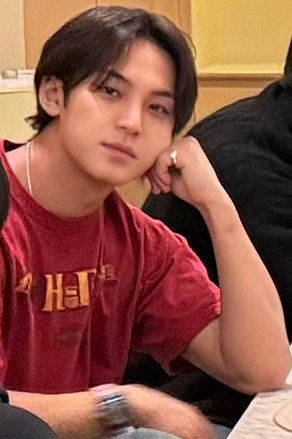 minwonjeu's tweet image. my lovessssss happy new yearrrrrr 🥳🥳🥳🥳🥳🥳🥳🥳🥳🥳