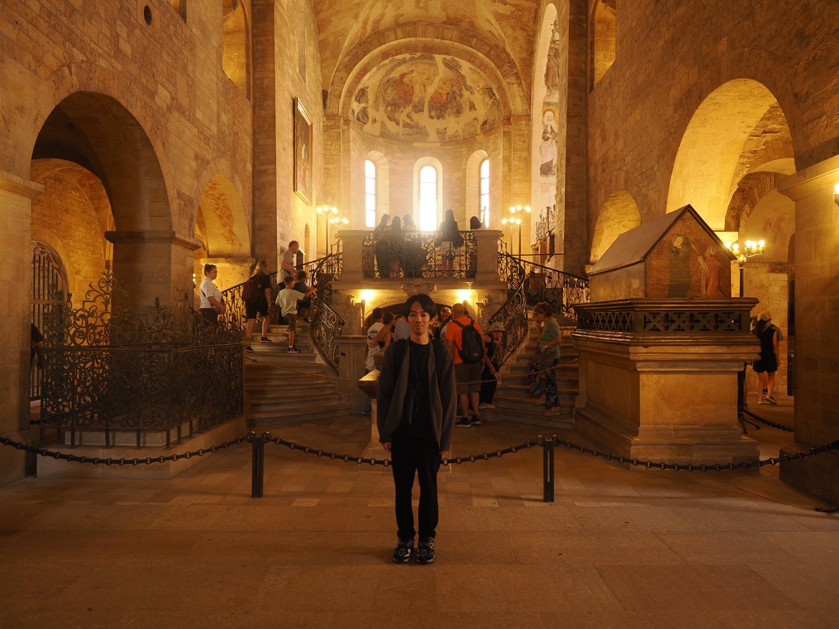 今年は色々な場所に行き、色々なことに挑戦し、色々な物が壊れました。来年は今年仕掛けた挑戦が実るような1年にしたいです。良いお年を！ #yoyoteameclipse