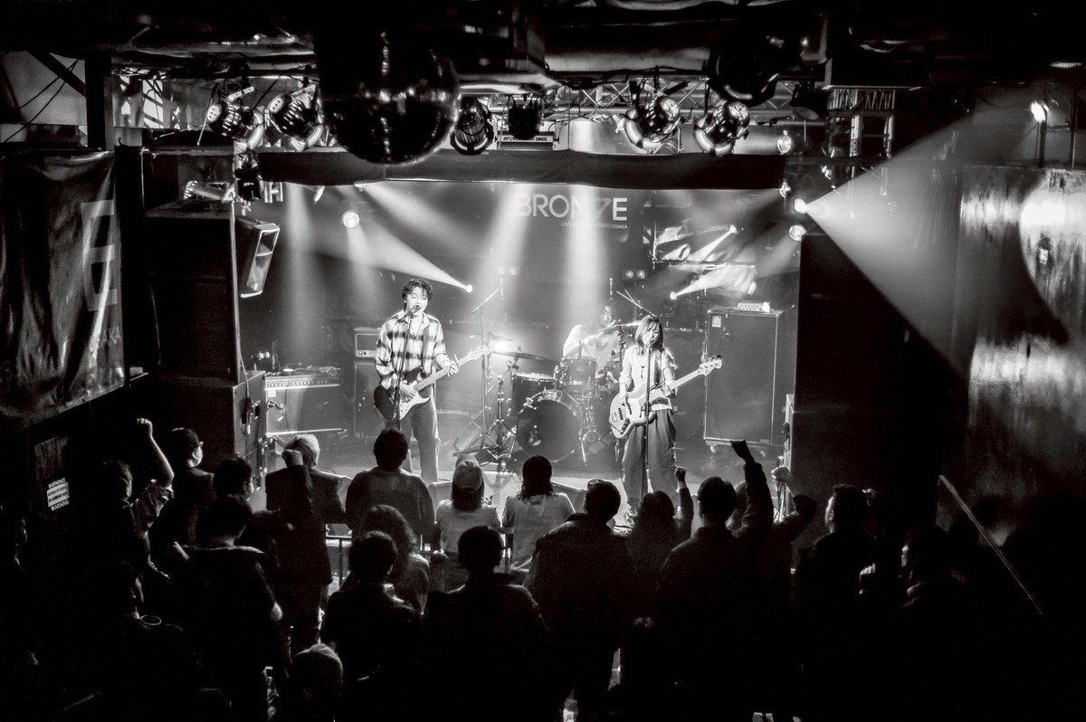 lighter_turbo's tweet image. 2025年ありがとうございました！

アルバムリリースからツアーまで
自主企画と含め沢山の場所で演奏させてもらいました！

2026年は1月3日広島ALMIGHTY
より活動開始します！
今後ともよろしくお願いします！

#TURBOLIGHTER