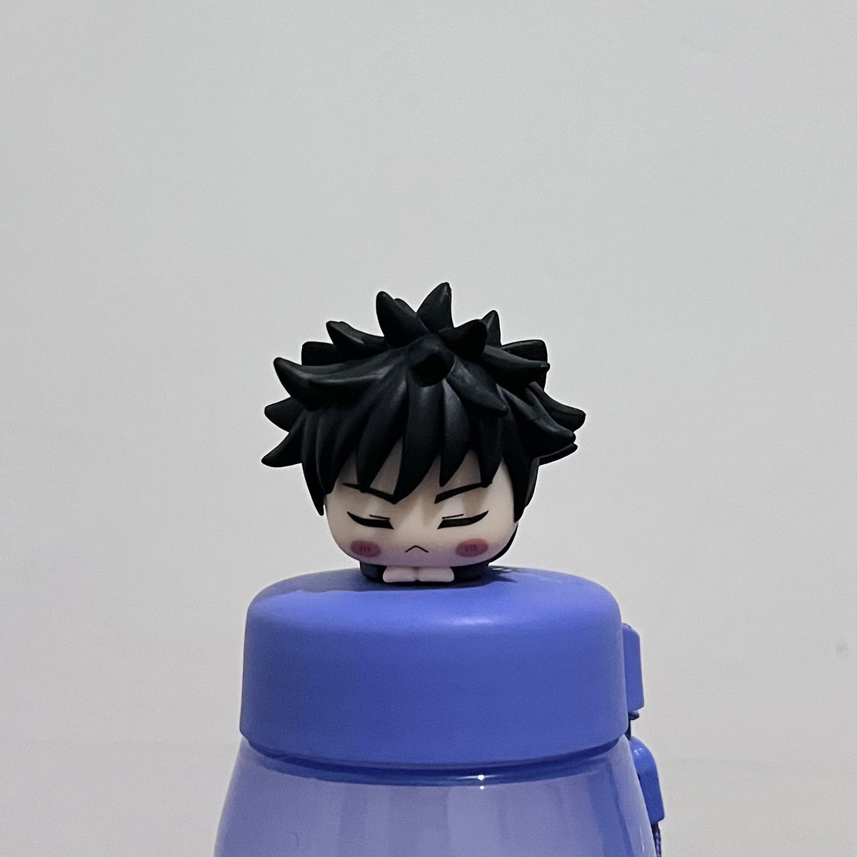 arintaroo's tweet image. Merch penutup 2025