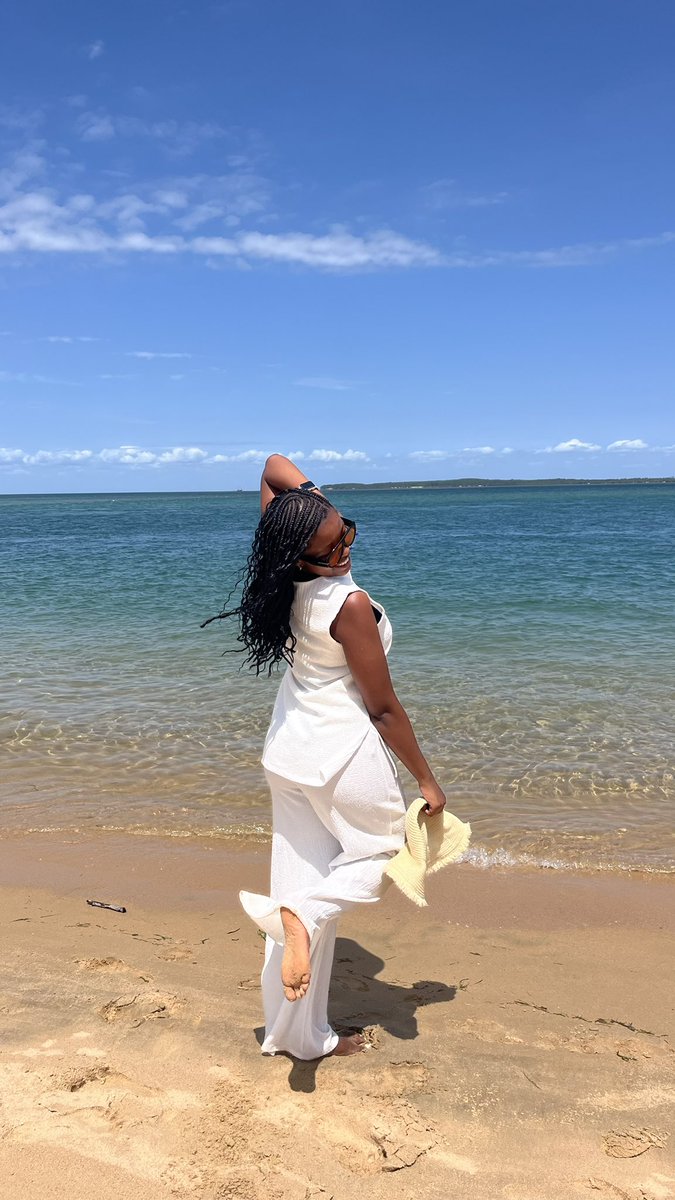 Todi_M2's tweet image. Ending the year in the best way possible 🥹❤️ 3 islands visited &amp;amp; went snorkelling for the first time ever 🥹a bucket list item