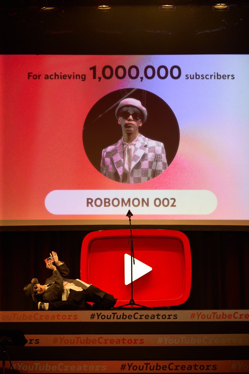 robomon001's tweet photo. 【2026年の目標】
・ROBOMON 002 チャンネル登録者数1000万人突破
・ロボモン チャンネル登録者数200万人突破
・1.6億回再生を超える長尺ダンス動画を生み出す
・1億回再生超えのショート動画を12本以上生み出す
・英語のダンスレッスン動画、自己啓発動画を投稿する
・6カ国以上の国で撮影を行う https://t.co/CJItIK7lJV