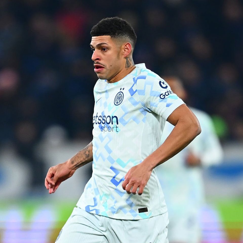 🇧🇷 Chivu praises Luis Henrique after Atalanta–Inter, calling him one of the best on the pitch. Any talk of signing a winger is about depth — not a lack of trust in him. 👏⚫🔵