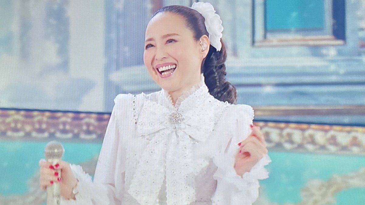 松田聖子 純白のドレスが似合っててめちゃくちゃ綺麗だった