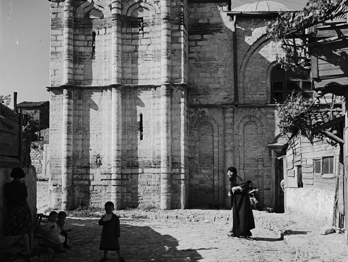 The Hidden Face of Istanbul tweet media