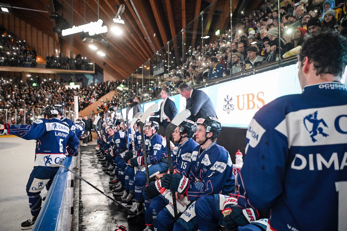 spenglercup's tweet image. 👏🥈 The @USCollegeSelect may have fallen just short in the final, but what a tournament they delivered.
Courage, speed, heart - and a performance that earned admiration far beyond the result.

You made your mark in Davos. This was special. 👏
