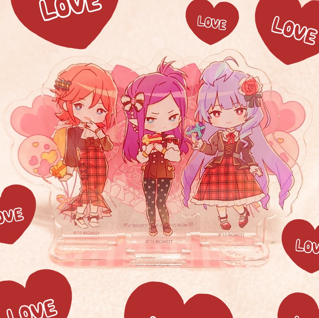 今年の振り返りでもしよ
今年はペラいメサクモ本作りにはじまり美雲ちゃんのデカいちち〜をしたりクモカナミラ神アクスタがでたりマクロスぬいがでたりしましたね 